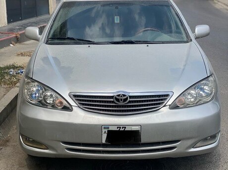 Toyota Camry 2004