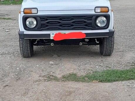 LADA (VAZ) Niva 2014