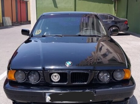 BMW 525