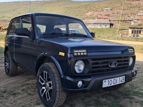 LADA (VAZ) Niva 2013