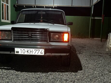 LADA (VAZ) 2107