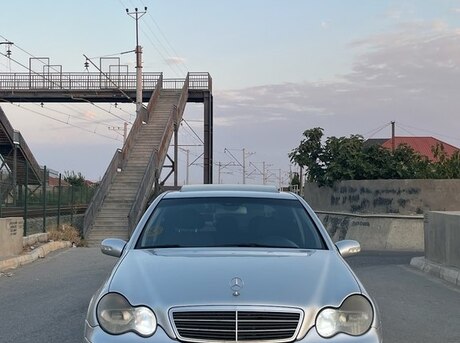 Mercedes C 220 d 2001