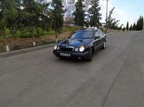 Mercedes E 240 1999