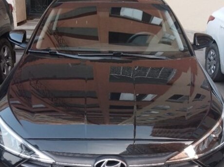 Hyundai Elantra 2019