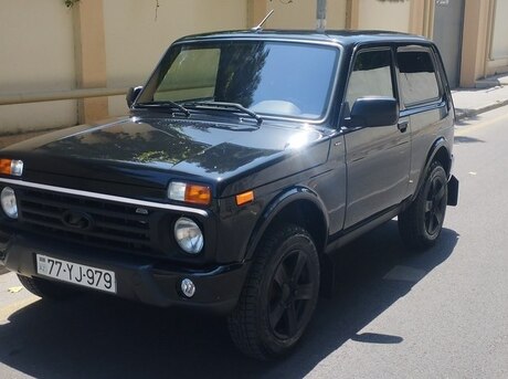 LADA (VAZ) Niva 2023
