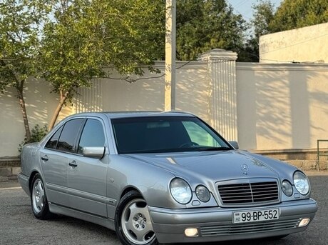 Mercedes E 220 d 1999
