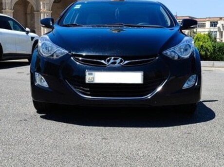 Hyundai Elantra 2012