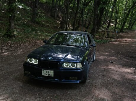 BMW 320 1998