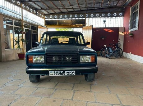 LADA (VAZ) 2107 2004