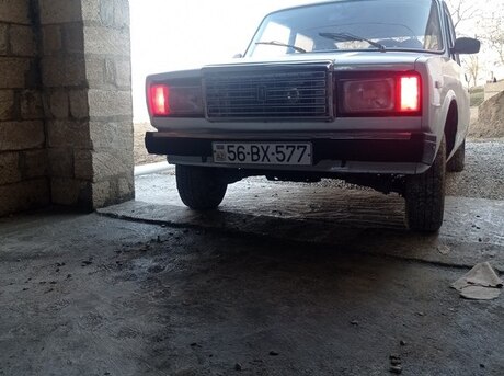 LADA (VAZ) 2107 2005