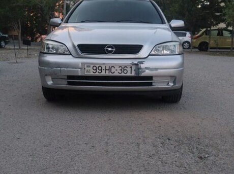 Opel Astra 2000