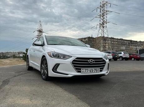 Hyundai Elantra 2017