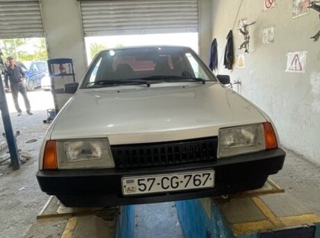 LADA (VAZ) 21099 2003