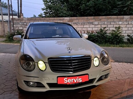 Mercedes E 280