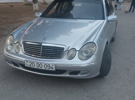 Mercedes E 220 d 2004