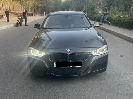 BMW 328 2016