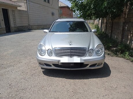 Mercedes E 220 d 2005