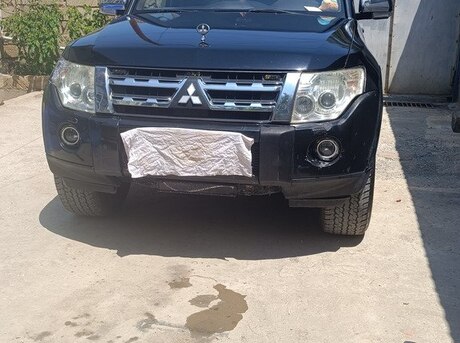 Mitsubishi Pajero 2007