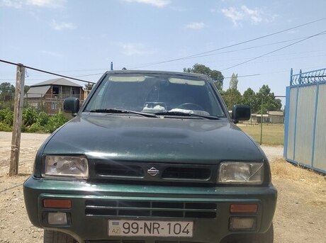 Nissan Terrano 1998