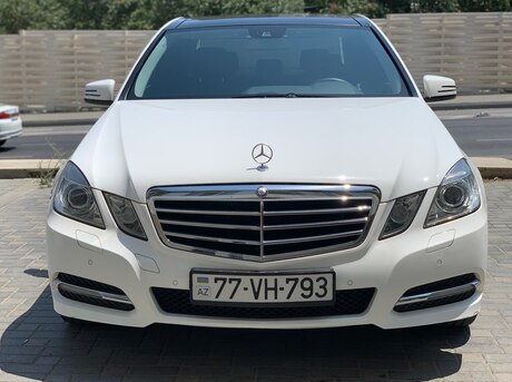 Mercedes E 300 2012