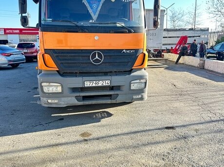 Mercedes Axor 2529 2008
