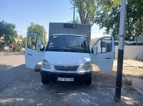 GAZ  2005