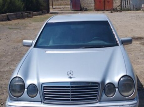 Mercedes E 230 1999