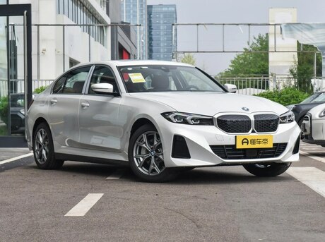 BMW i3 2024