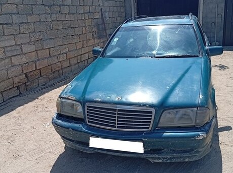 Mercedes C 200 d 2000