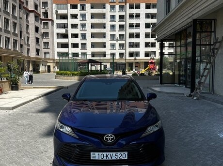 Toyota Camry 2017