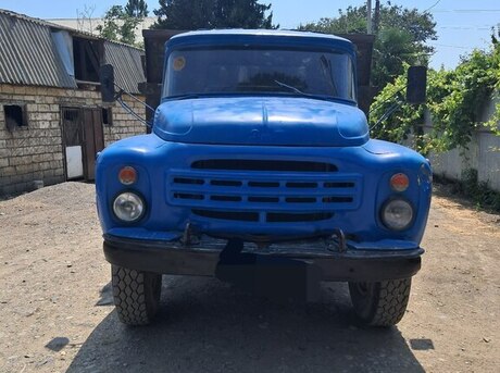 ZIL 130