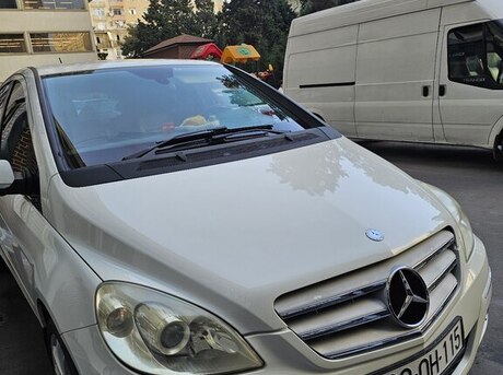 Mercedes B 200 2008