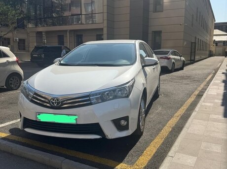 Toyota Corolla 2015