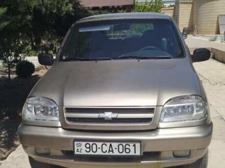 Chevrolet Niva 2008