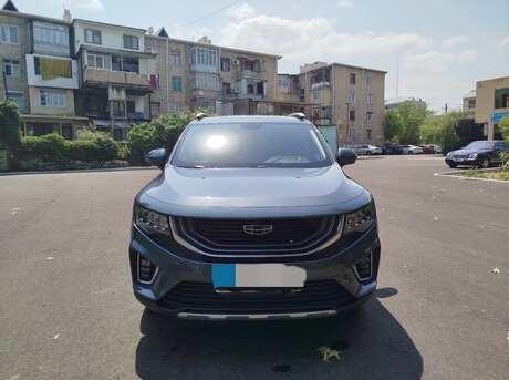 Geely Okavango 2022
