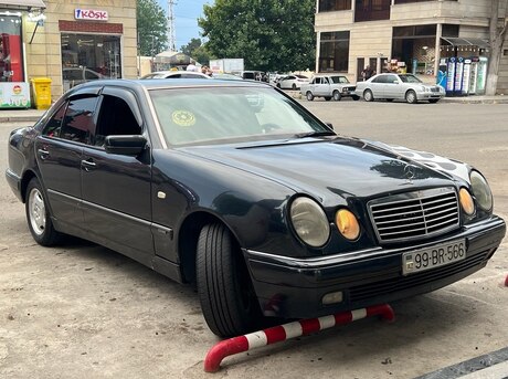 Mercedes E 200 1998