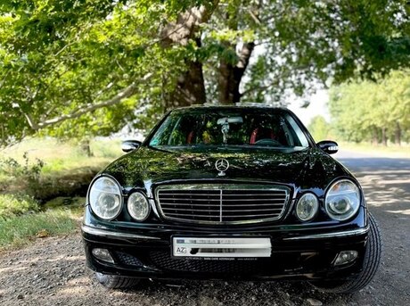 Mercedes E 240 2002