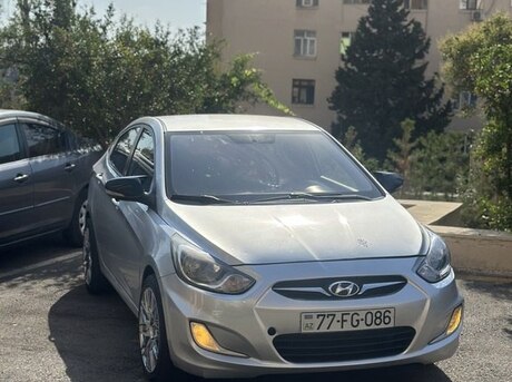 Hyundai Accent