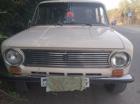 LADA (VAZ) 21011 1986
