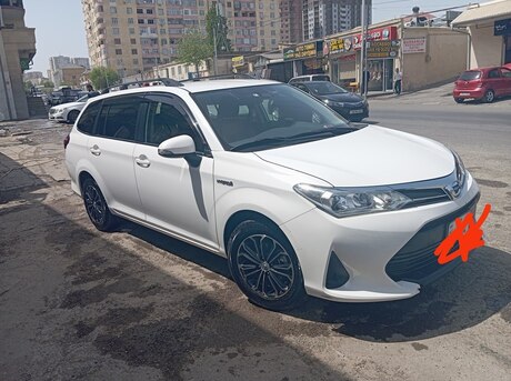 Toyota Corolla Fielder 2018