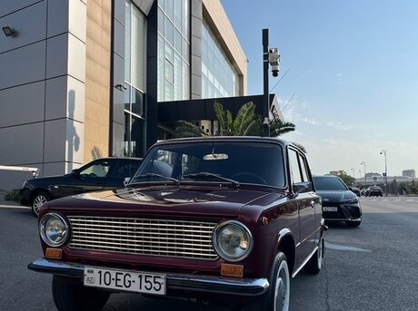 LADA (VAZ) 21011 1981