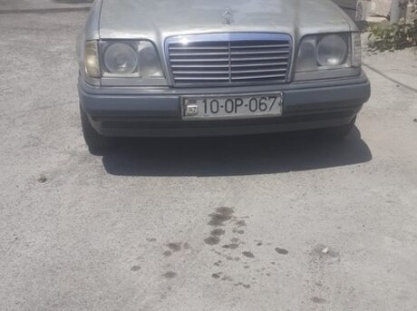 Mercedes E 260 1987