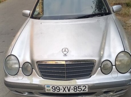 Mercedes E 200 2001