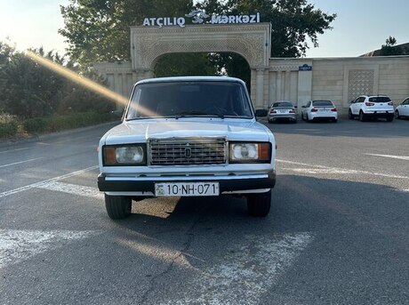 LADA (VAZ) 2107 2004