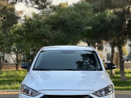 Hyundai Avante 2016