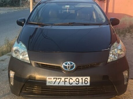Toyota Prius 2012