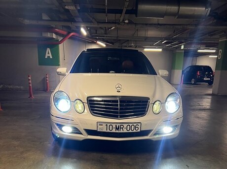 Mercedes E 280