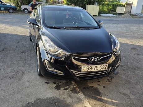 Hyundai Elantra 2011
