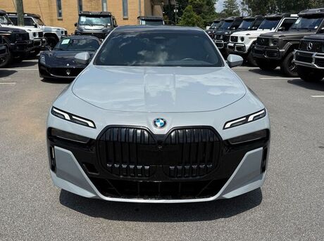 BMW 740