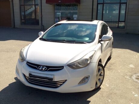 Hyundai Elantra 2013